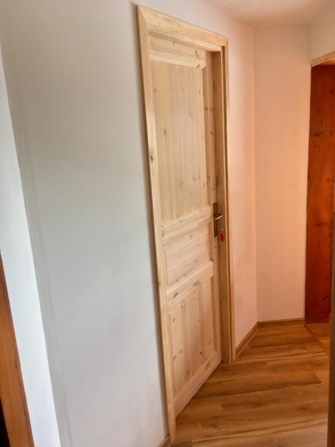 Lodge Dom Na LovrencuBaselj エクステリア 写真